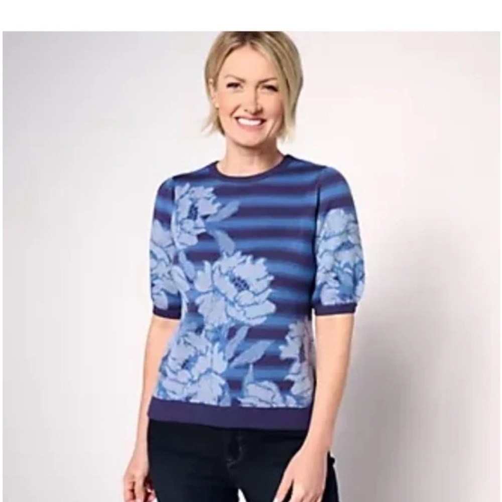 Women's Blue Floral Stripe Knit Top Size XL
